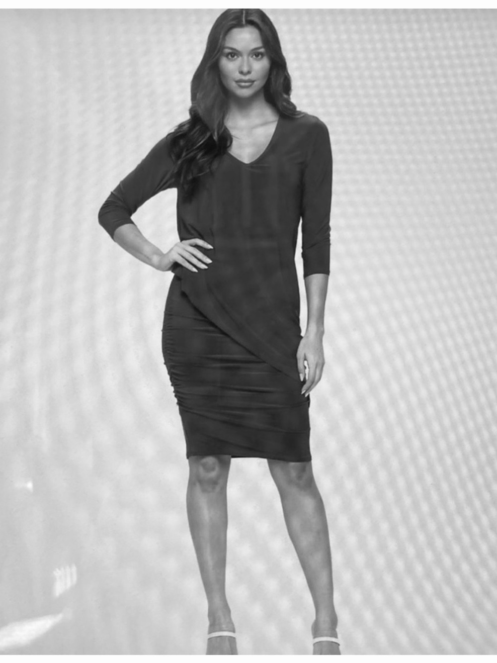 Last Tango Women’s Navy V-Neck Long Sleeve Asymmetrical Draped Overlay Dress L